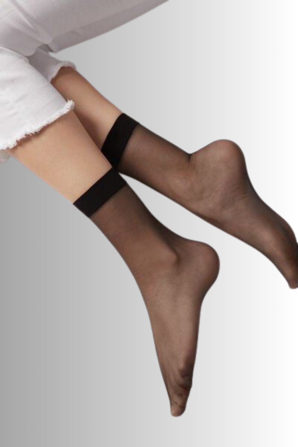 Women's Socket Socks - 15 Denier