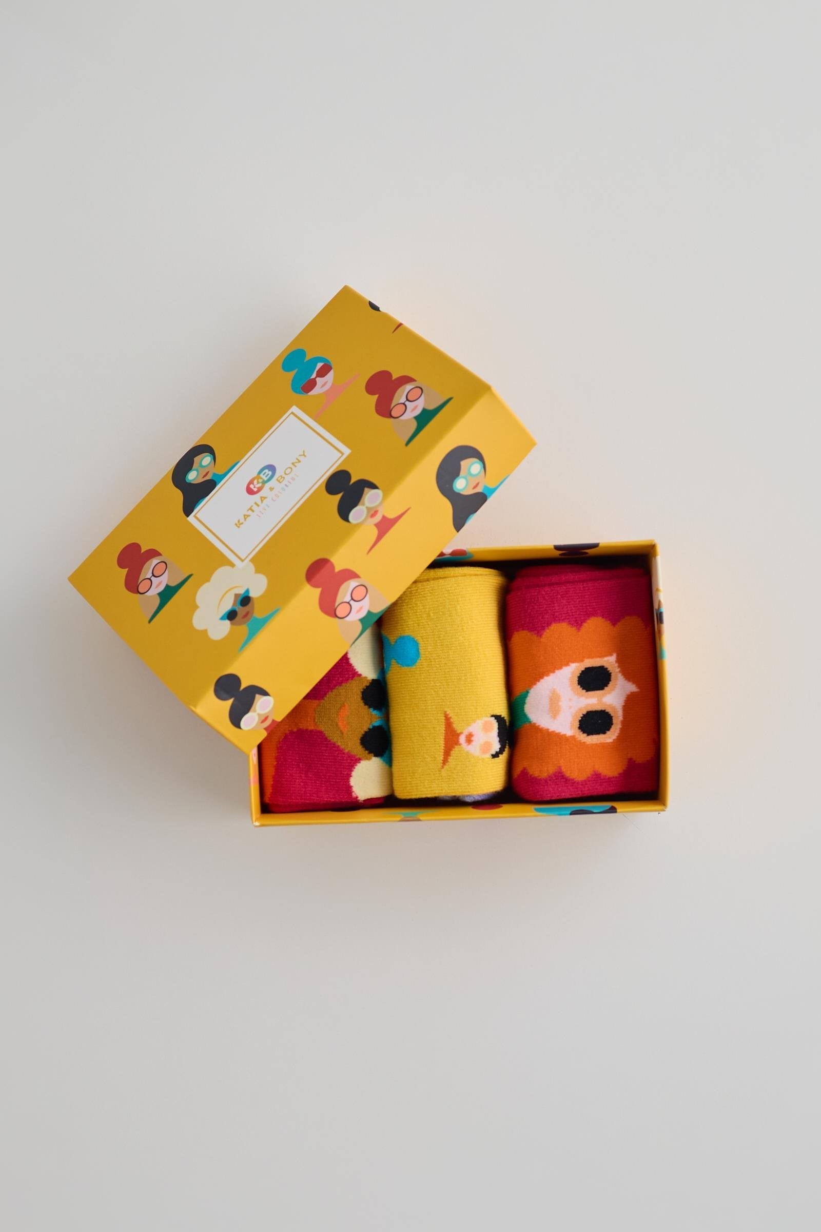 Floral Patterned Socket Socks 3-Pack Boxed