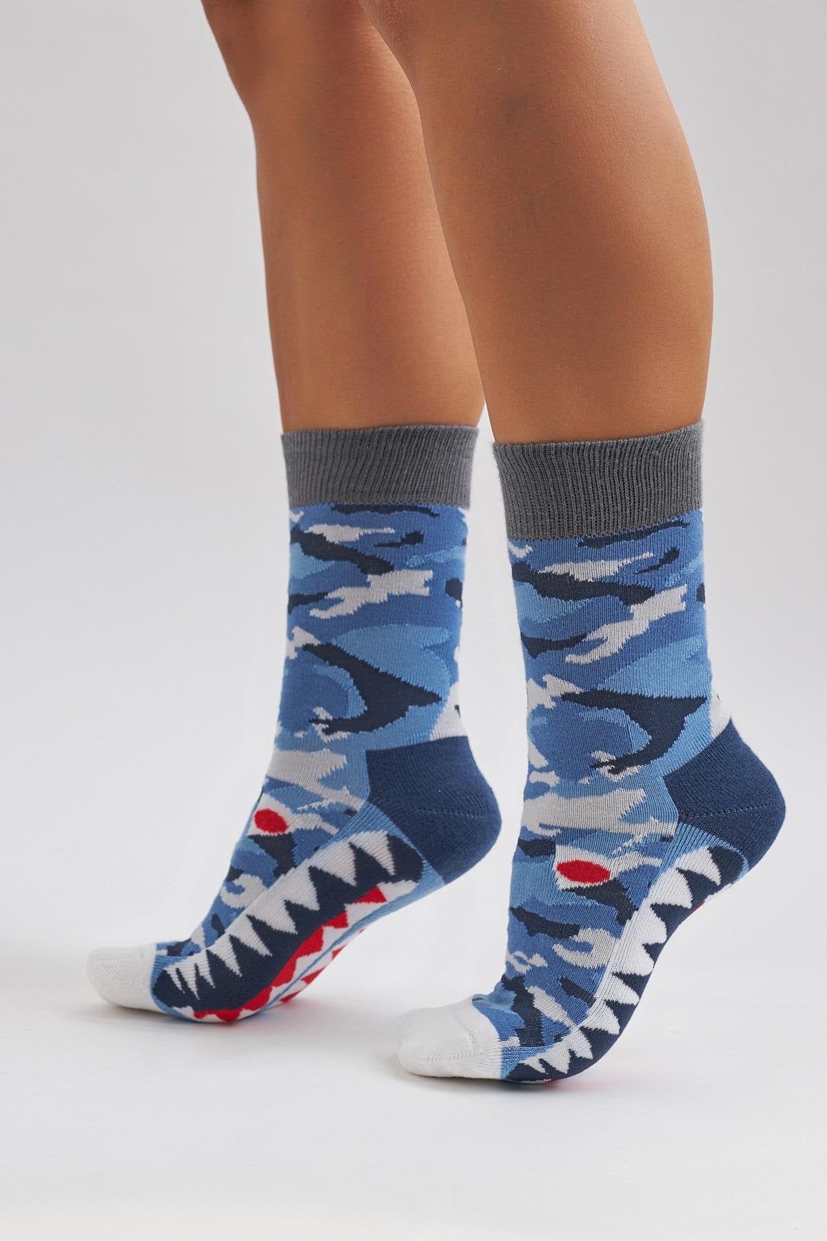 Unisex Shark Quarter Crew Socks
